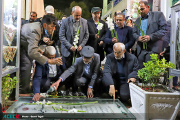 سفر رئیس جهاد دانشگاهی به کرمان و ادای احترام به شهید سلیمانی