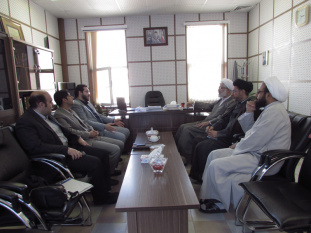 نشست مشترک رییس جهاددانشگاهی قزوین با حجت‌الاسلام سبحانی نیا مدیر حوزه علمیه استان برگزار شد